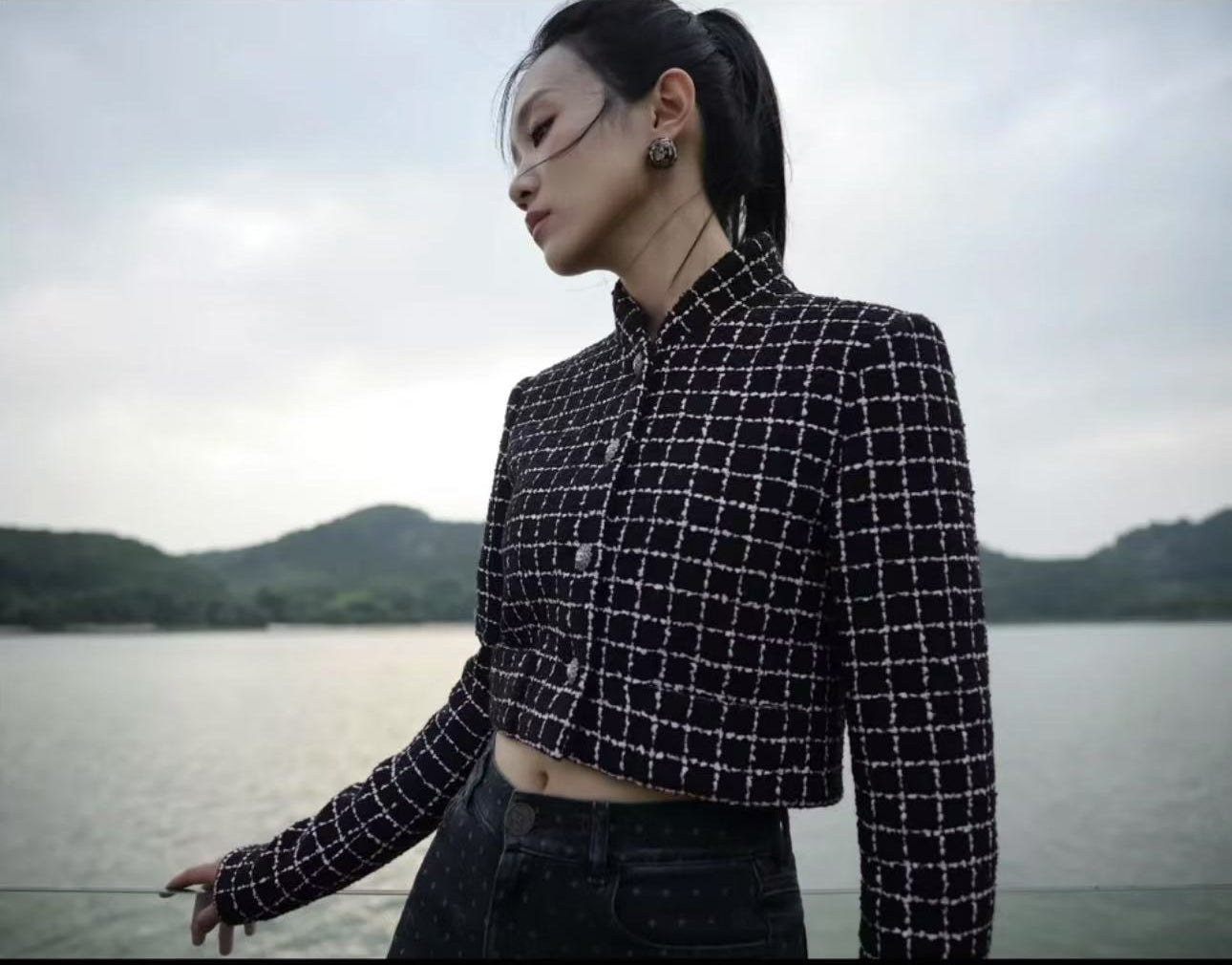 Chanel 23K Black Pink Coat size:38