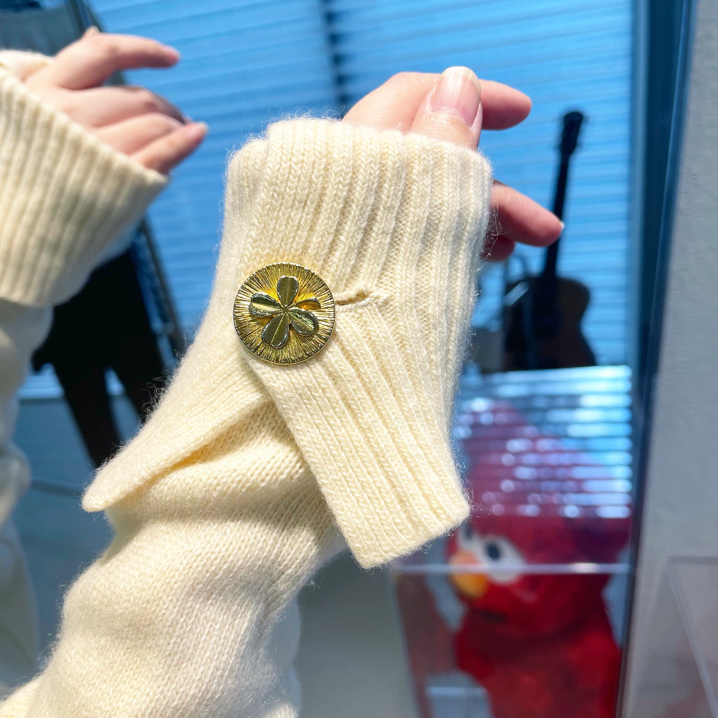 Chanel 80s Clover Button Cashmere Cardigan size:38