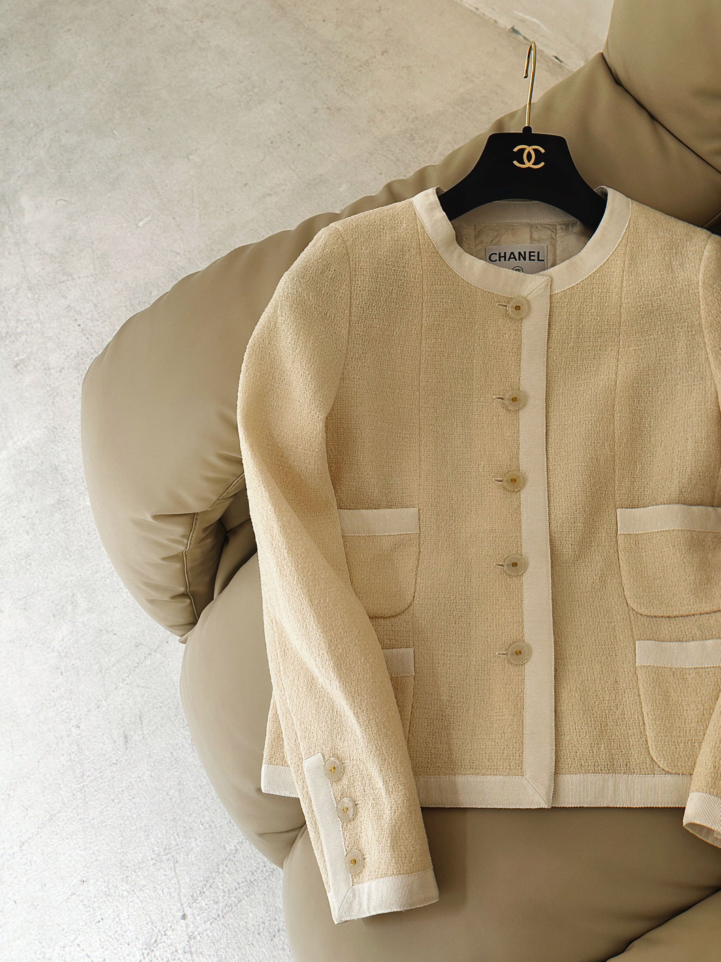 Chanel beige spring/summer jacket size:36