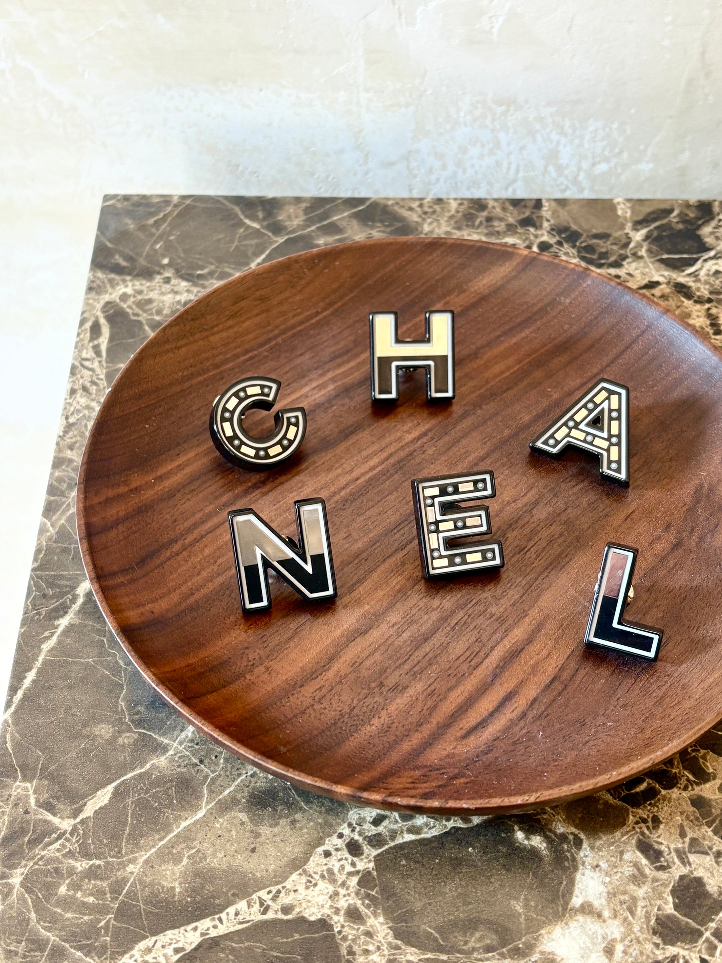 Chanel mirror logo r acrylic brooch