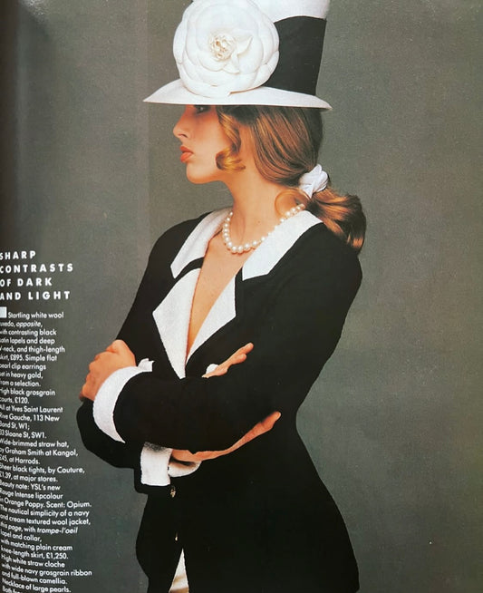 Chanel Poster style black and white color blocked jacket Size:36