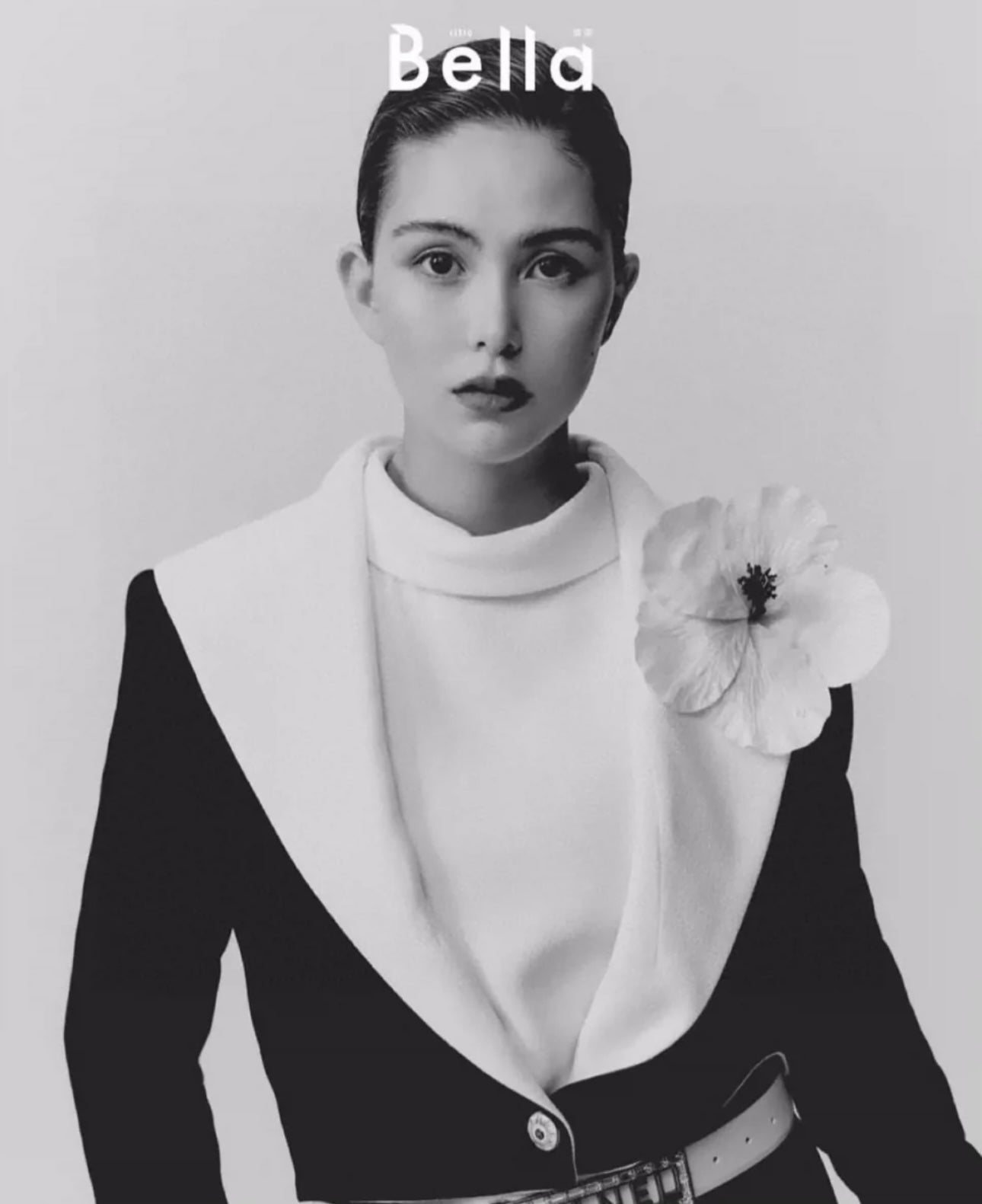 Chanel 2022 black and white suit jacket size:38