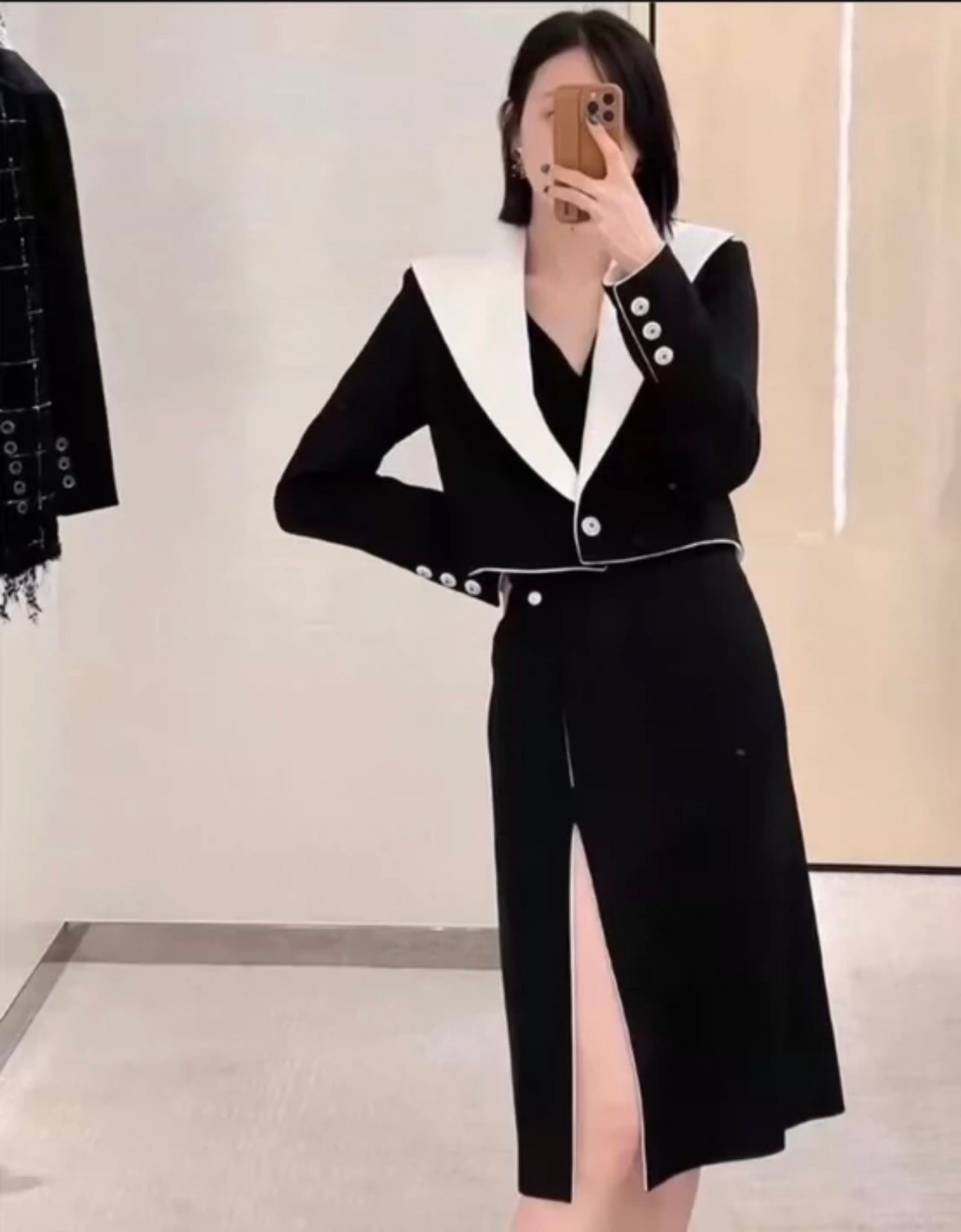Chanel 2022 black and white suit jacket size:38
