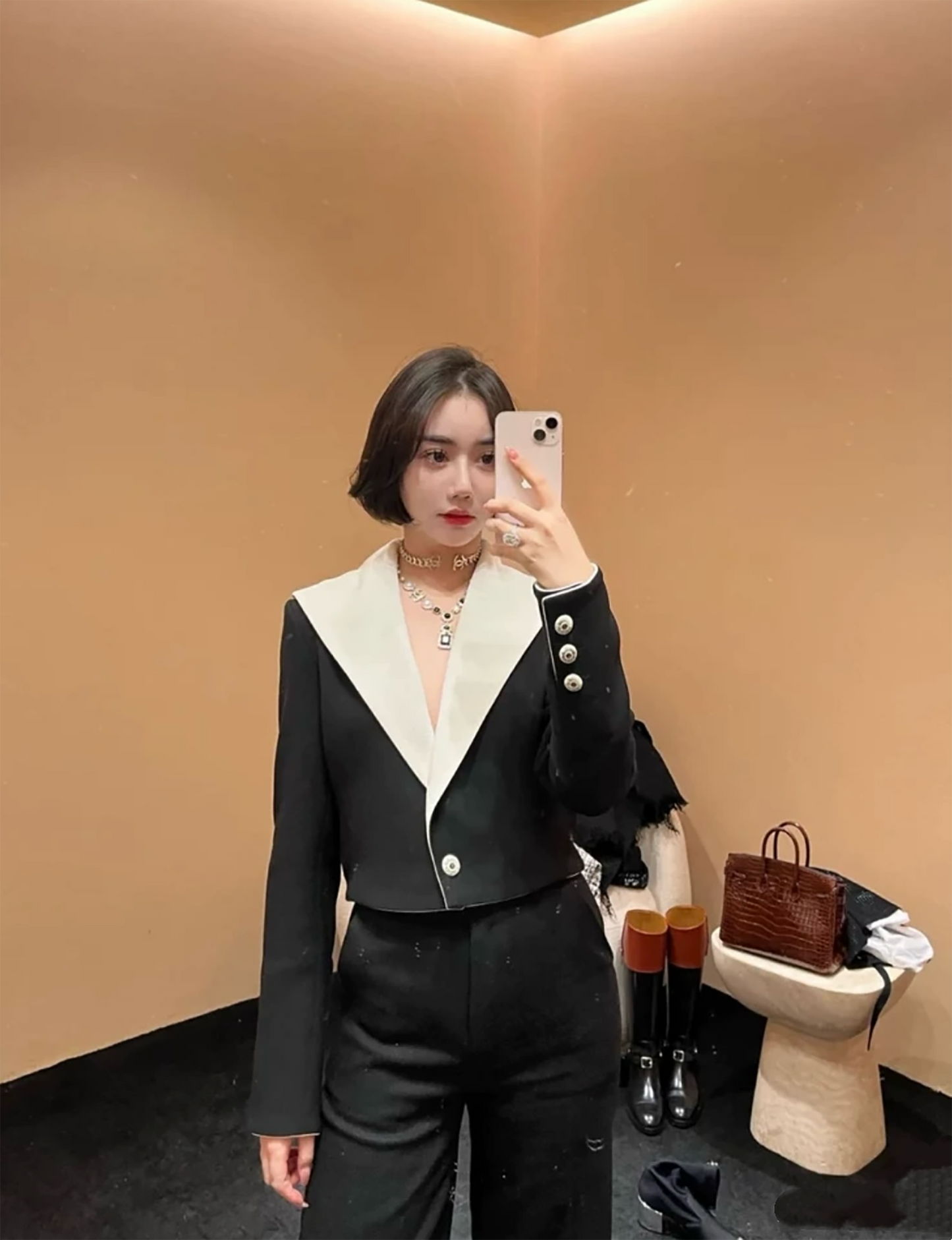 Chanel 2022 black and white suit jacket size:38