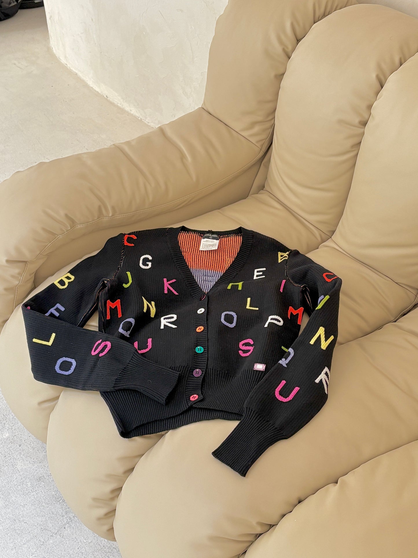 Chanel colored letter cardigan Size: 38