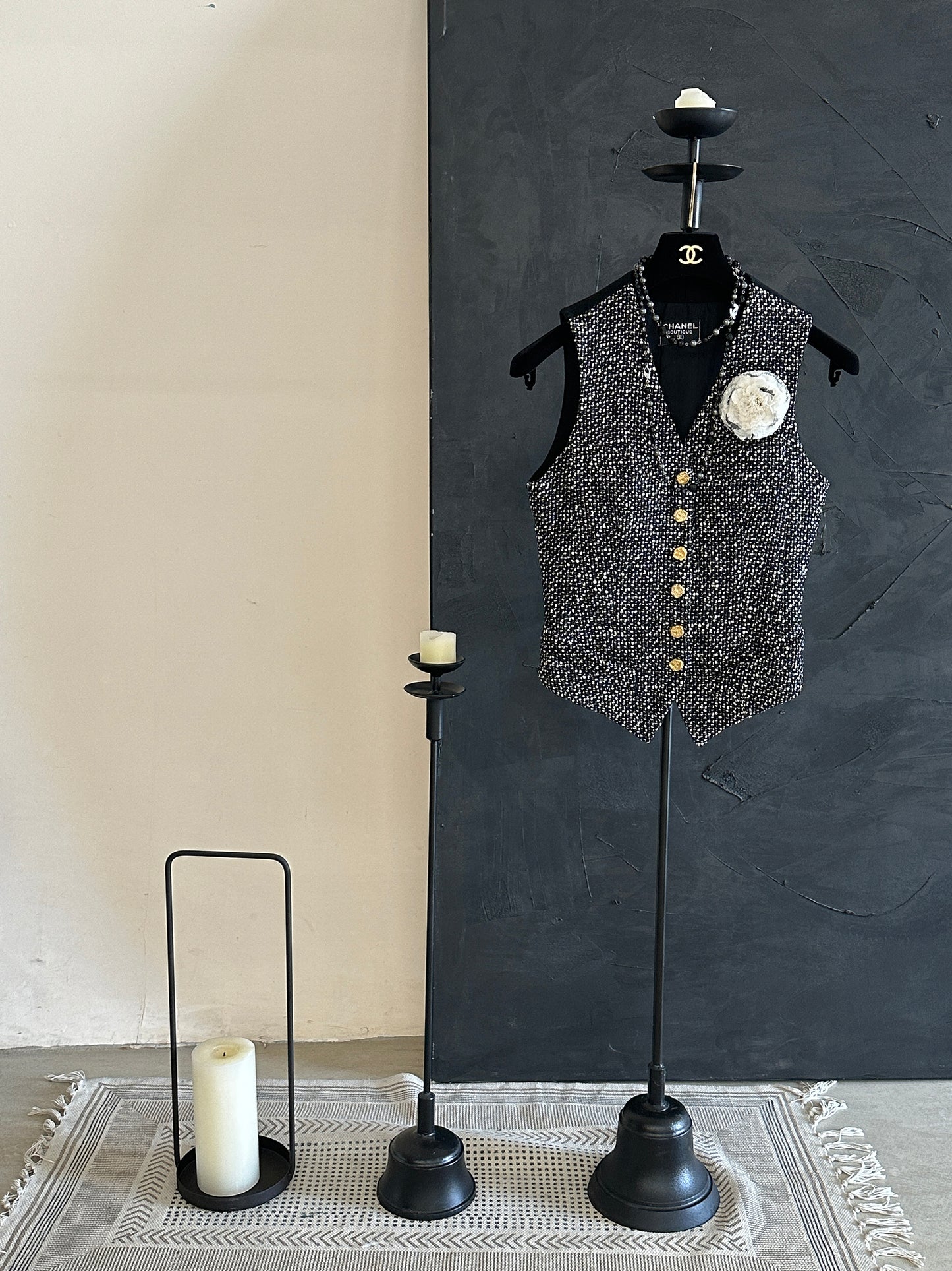 Chanel vintage grey woolen vest Size: 38