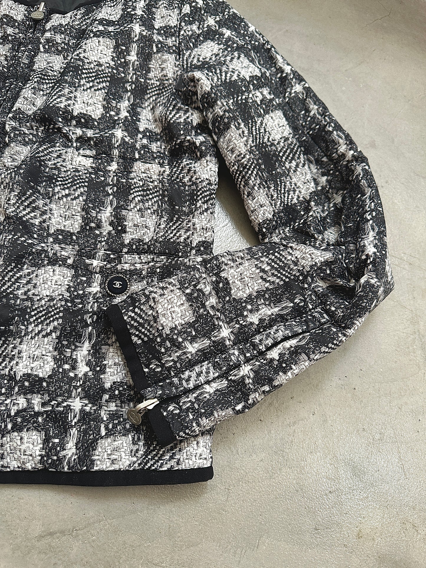 Chanel grey black checkered down cotton jacket size:38