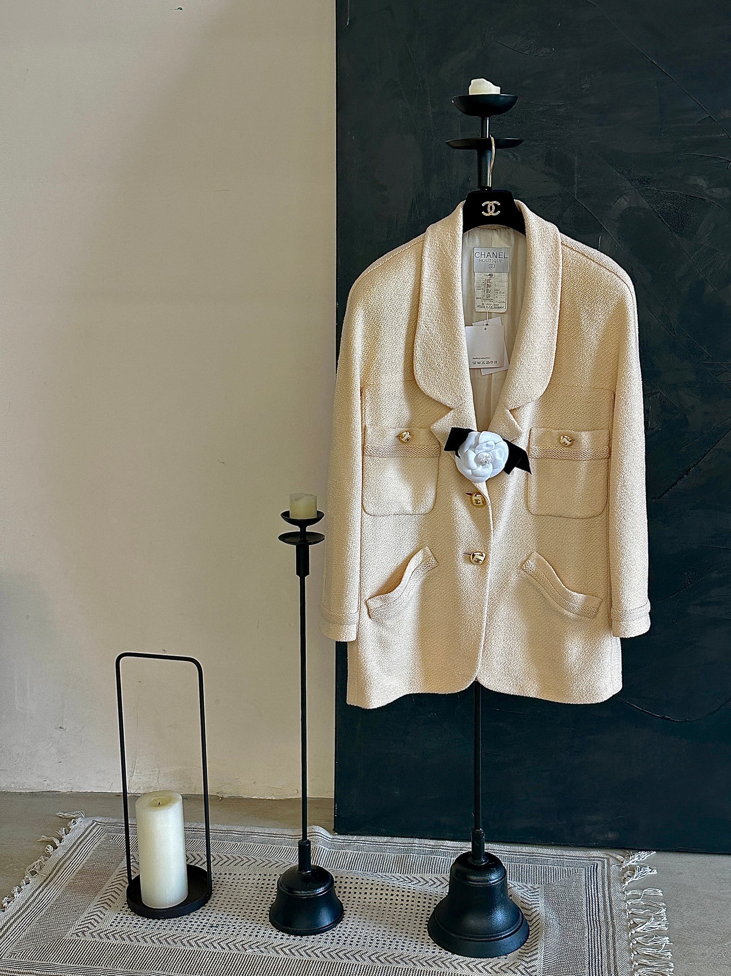 Chanel beige mid length jacket size:40
