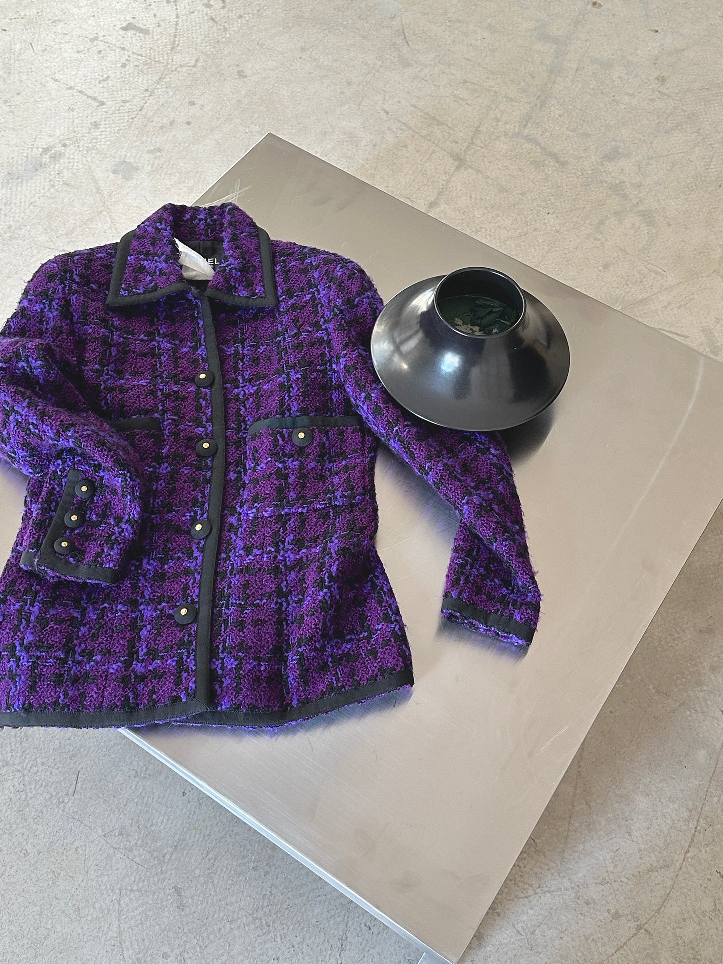 Chanel 80s purple tweed jacket size:36