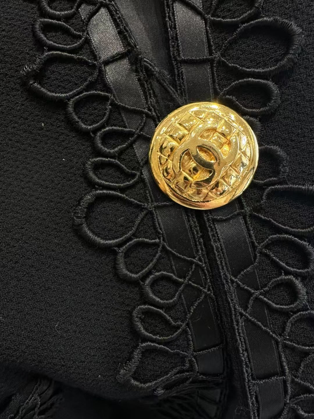 Chanel 1988 black long suit Size:42