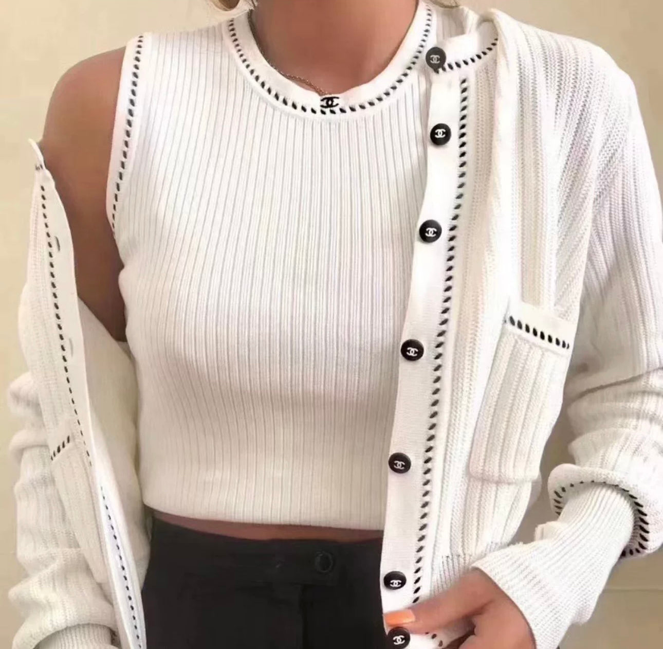 Chanel Vintage White Knitted Cardigan size:38