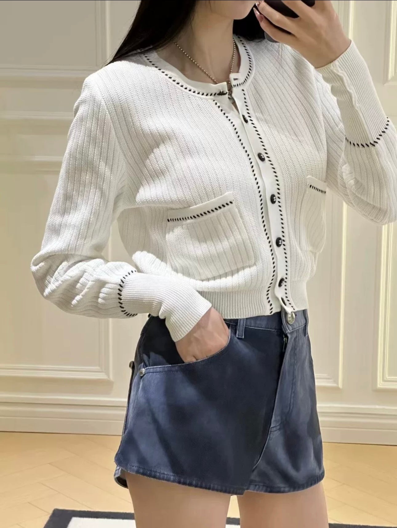 Chanel Vintage White Knitted Cardigan size:38