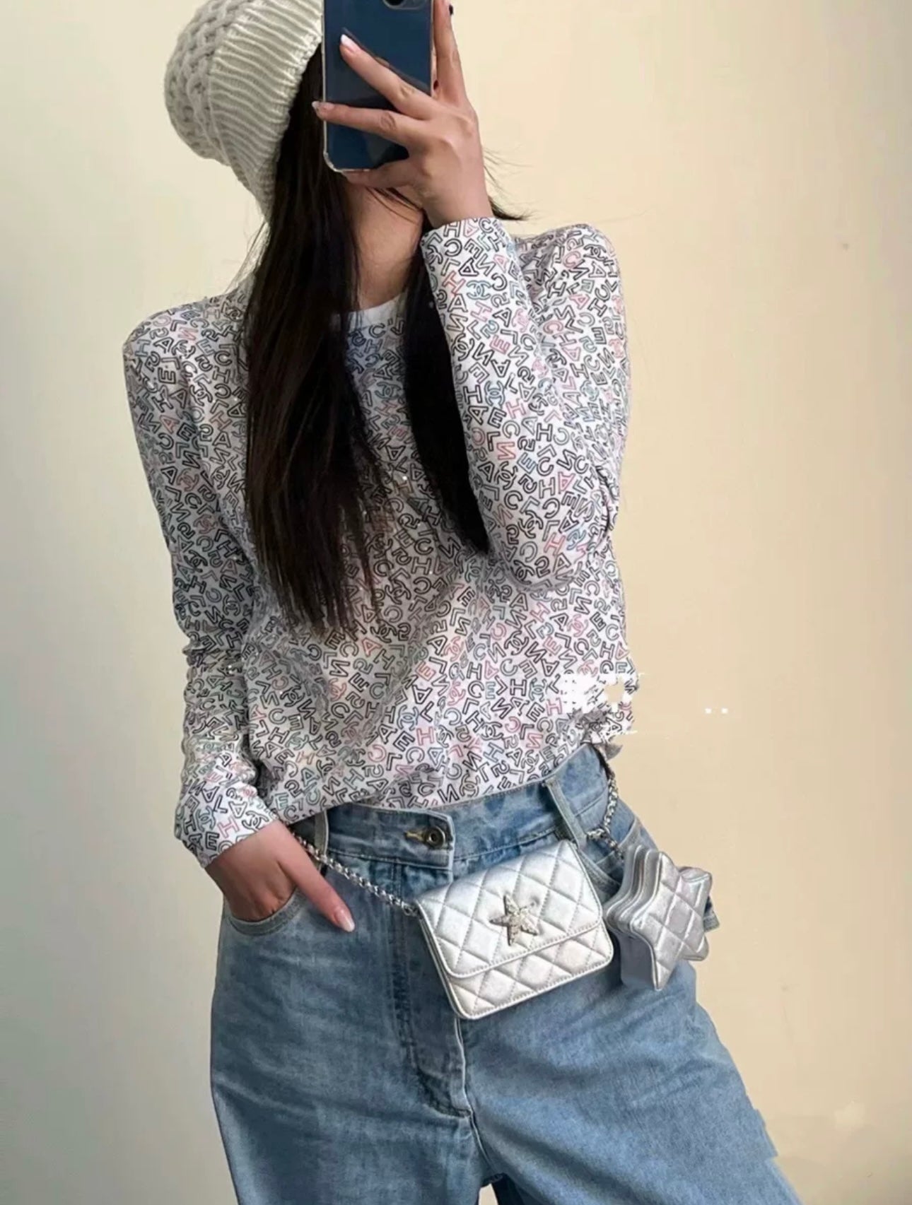 Chanel sequined letter long sleeved top size:42