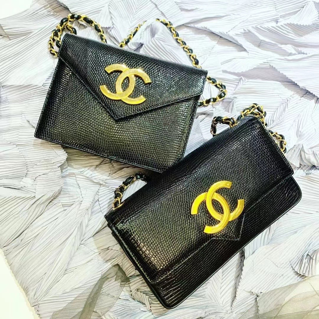 Chanel vintage black and gold lizard skin envelope bag