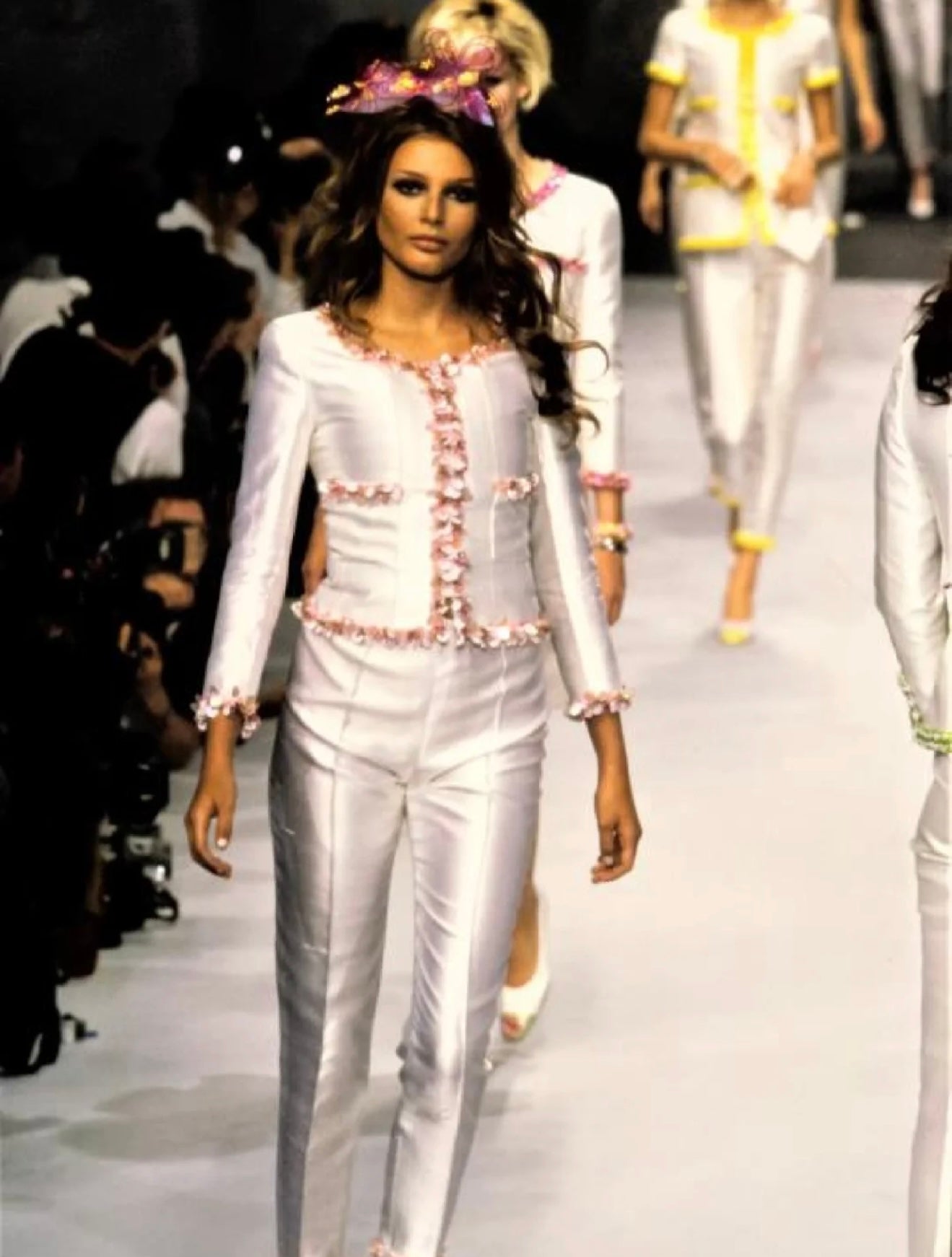 Chanel Fashion style green flower white jacket Size:36