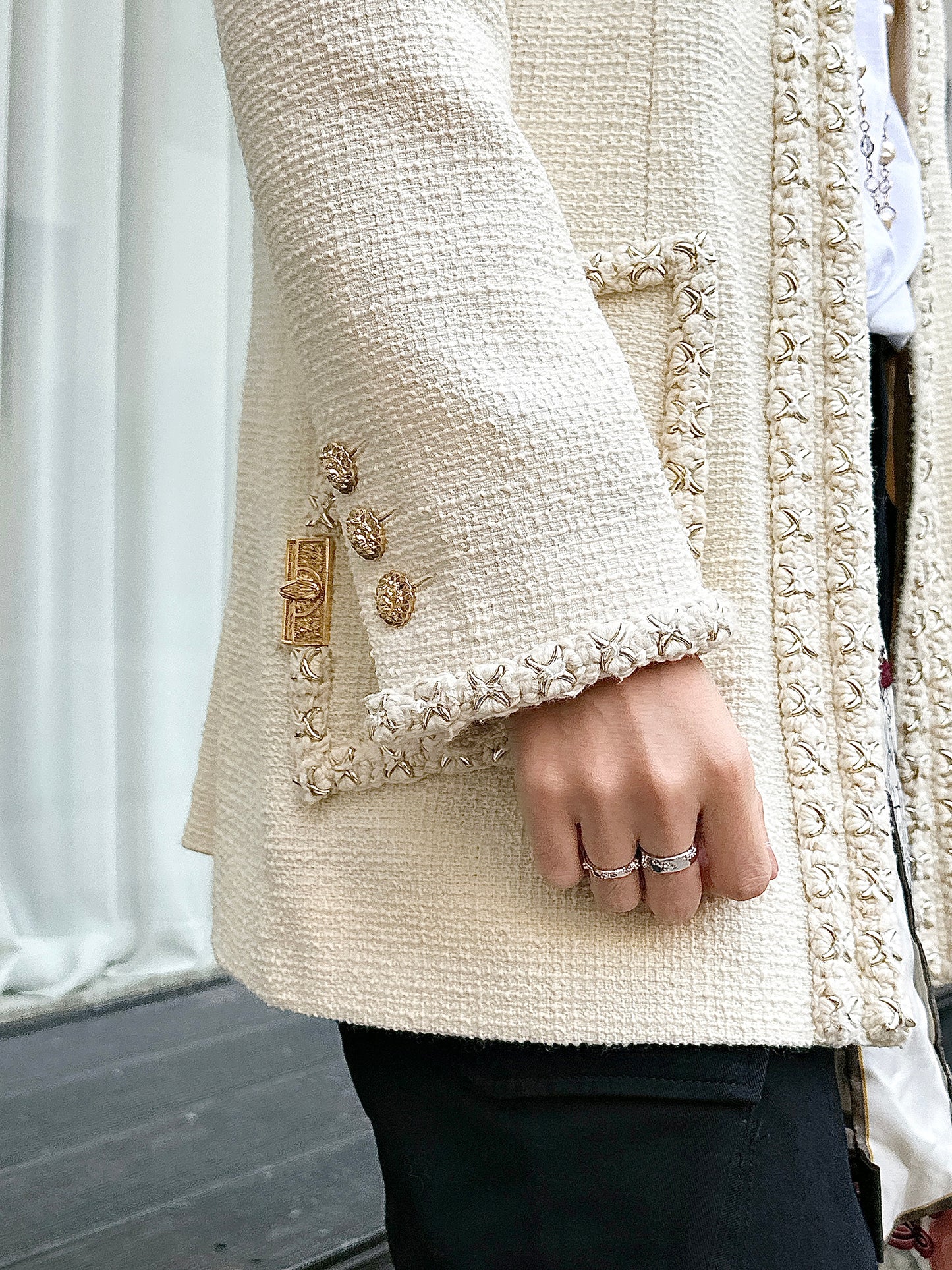 Chanel 2014 off white jacket Size:48