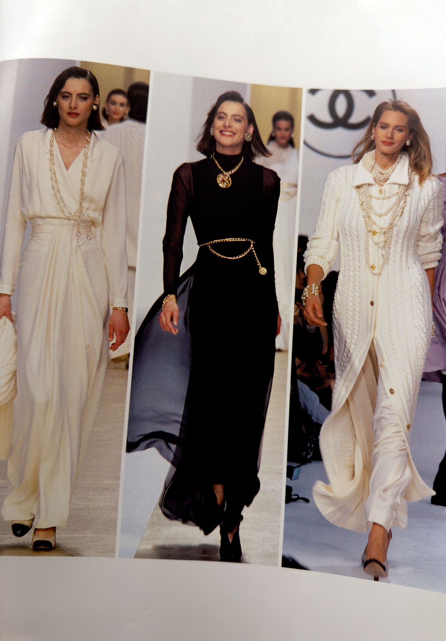 Chanel Rare Show Pearl Long Hair Coat Size:38