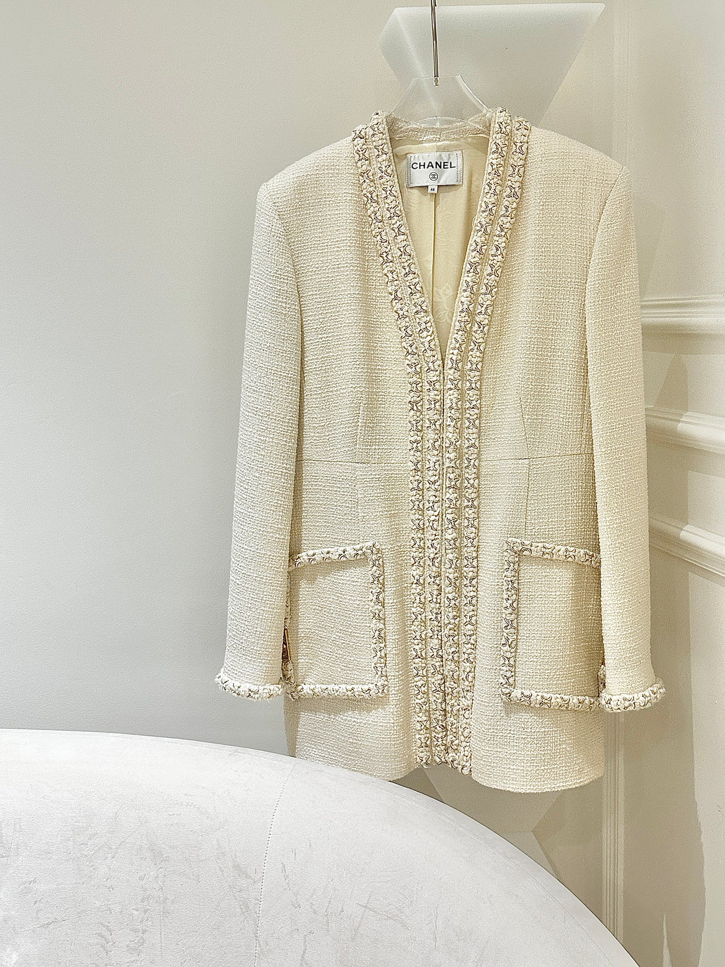 Chanel 2014 off white jacket Size:48