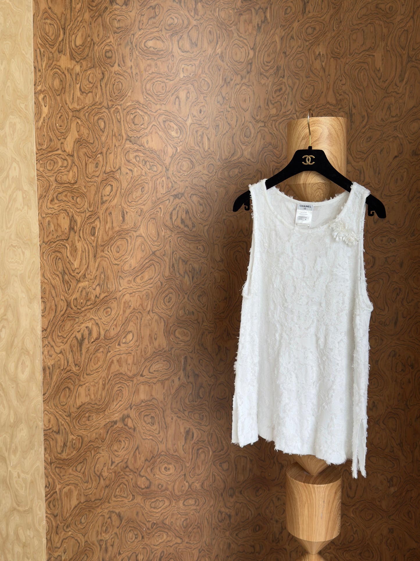 Chanel White camellia vest Size:40