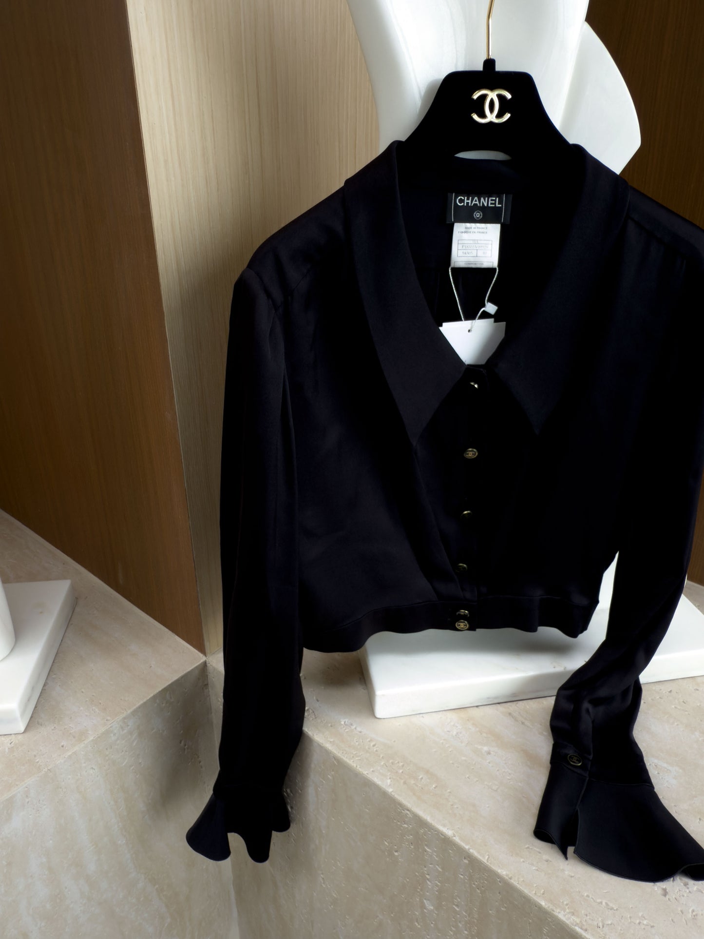 Chanel black silk shirt Size:38