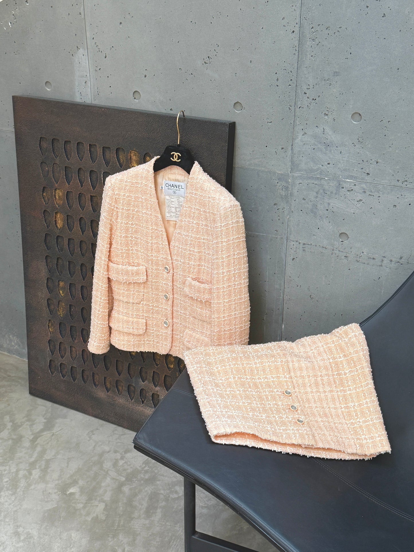 Chanel 1990s pink tweed suit Size:36