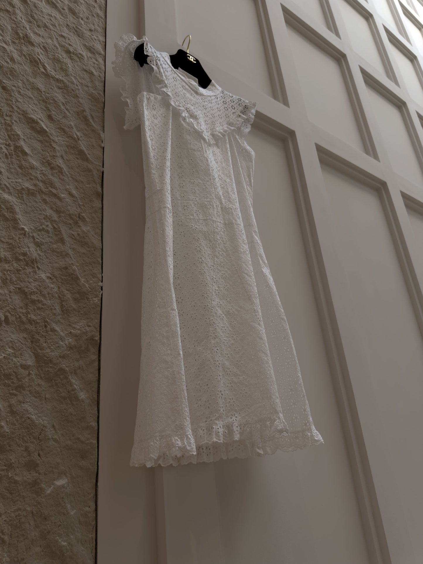 Chanel ruffled white sleeveless dress Size:38