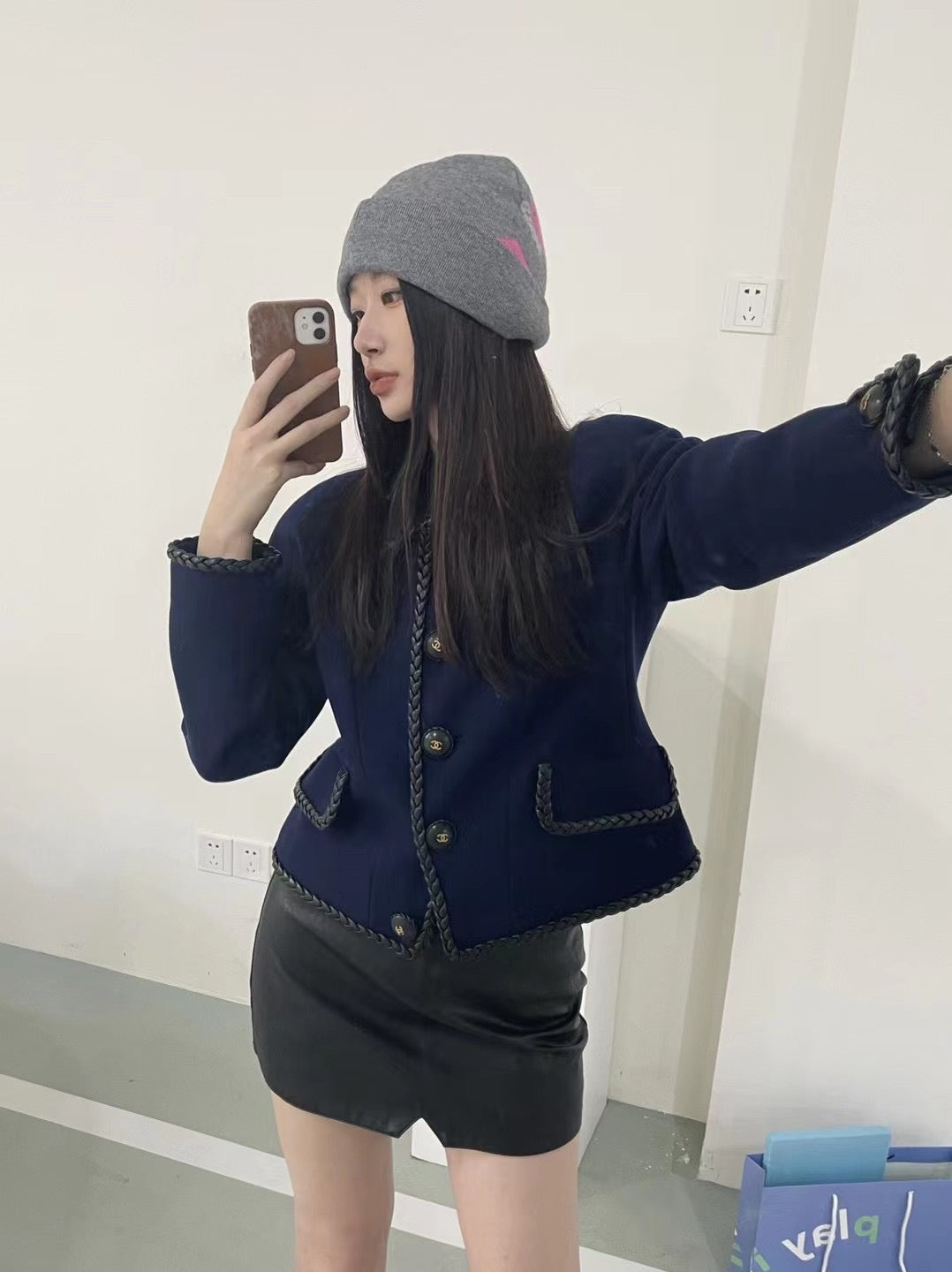 Chanel Rare Show Pearl Long Hair Coat Size:38