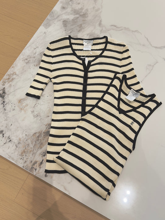 Chanel Black and white striped knitted suit Size:44