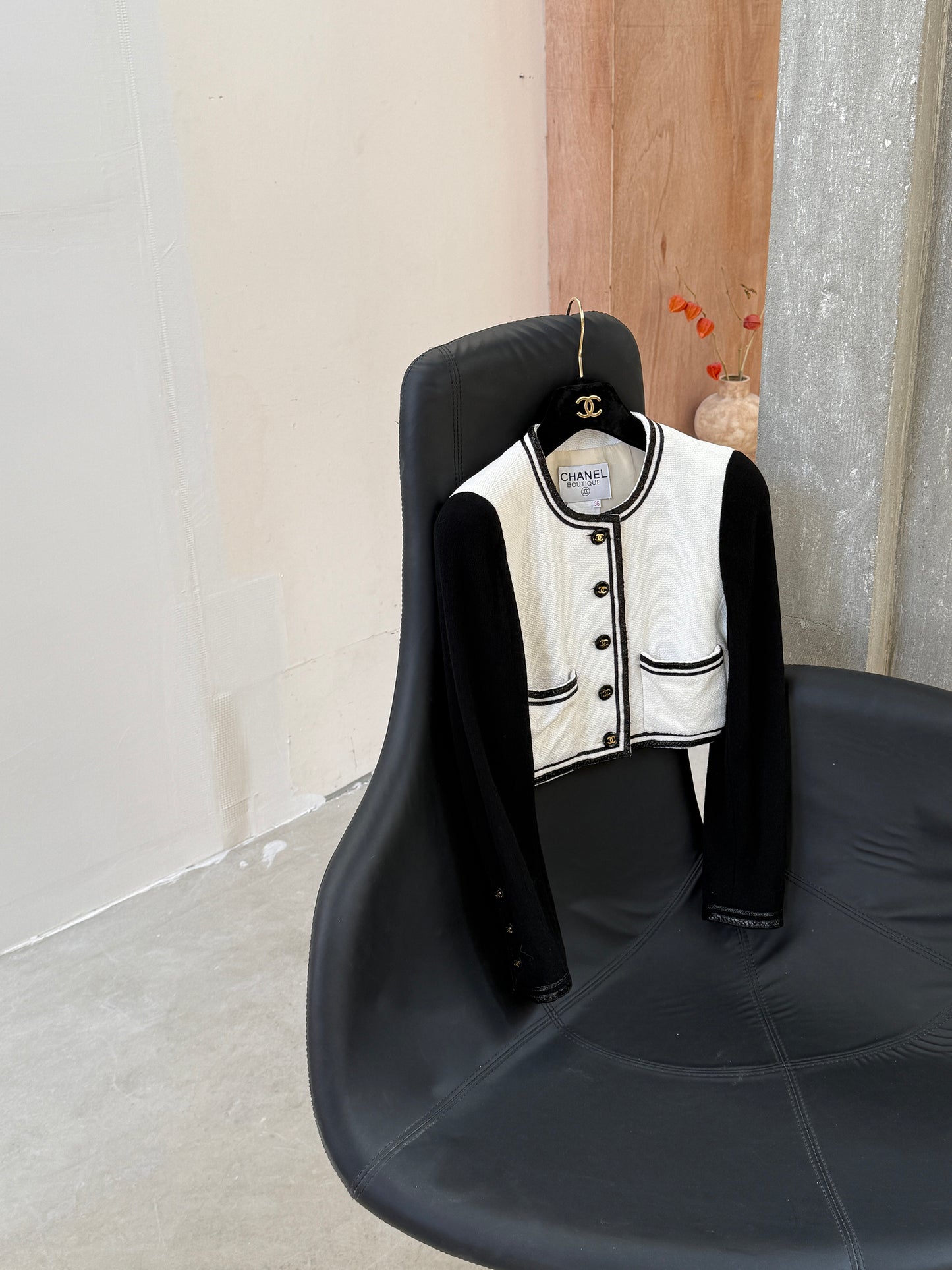 Chanel 1995 black and white panda jacket Size:34