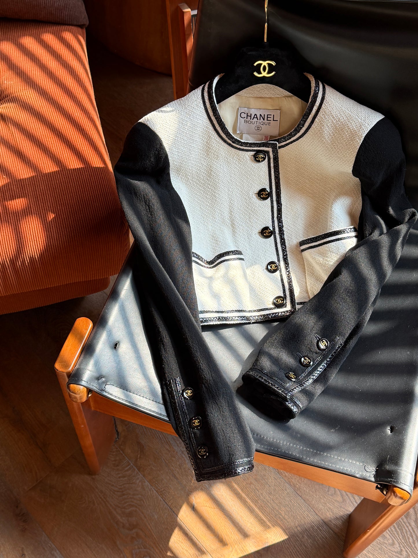 Chanel 1995 black and white panda jacket Size:34