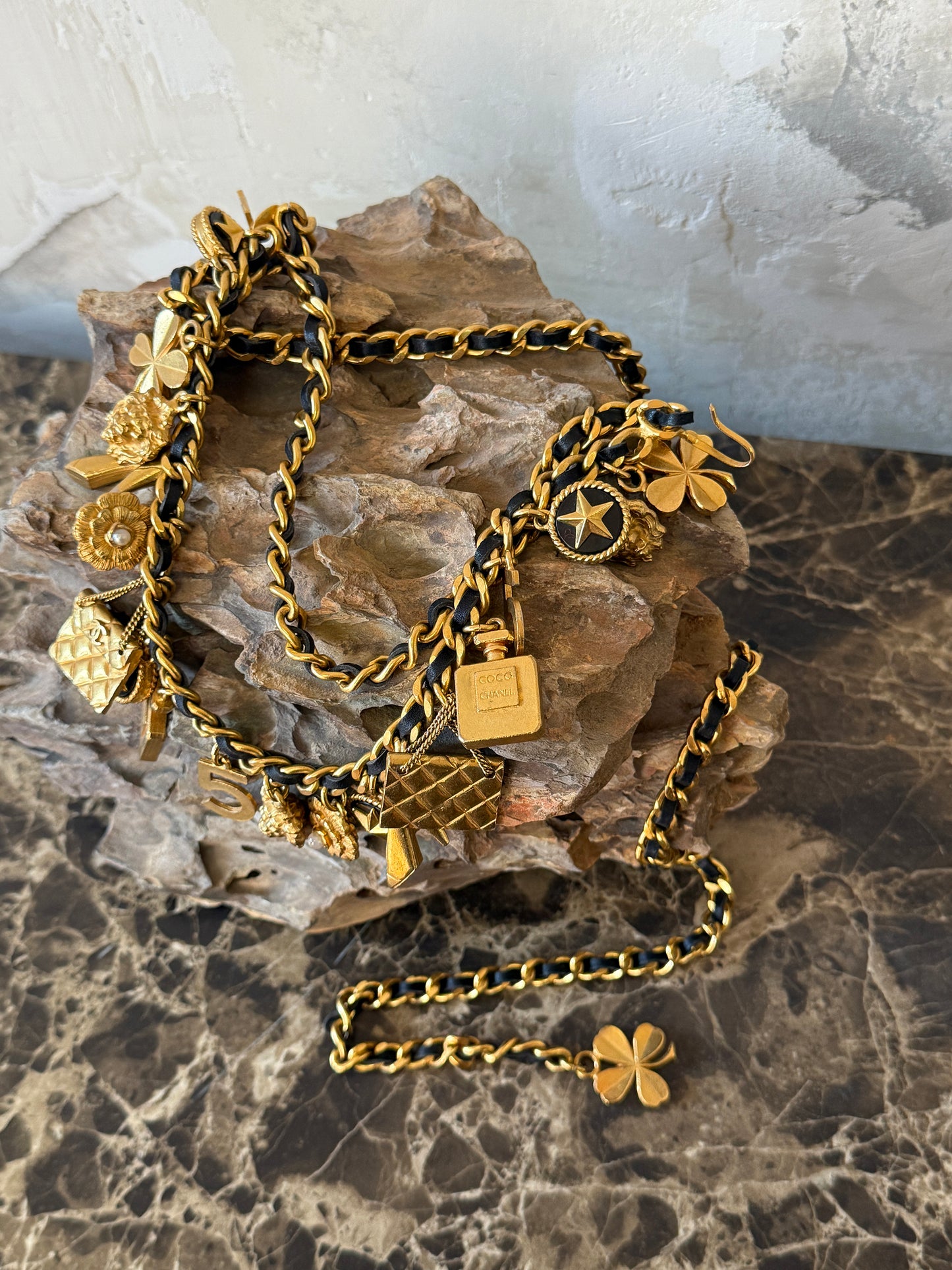 Chanel multi-element waist chain in black gold belt