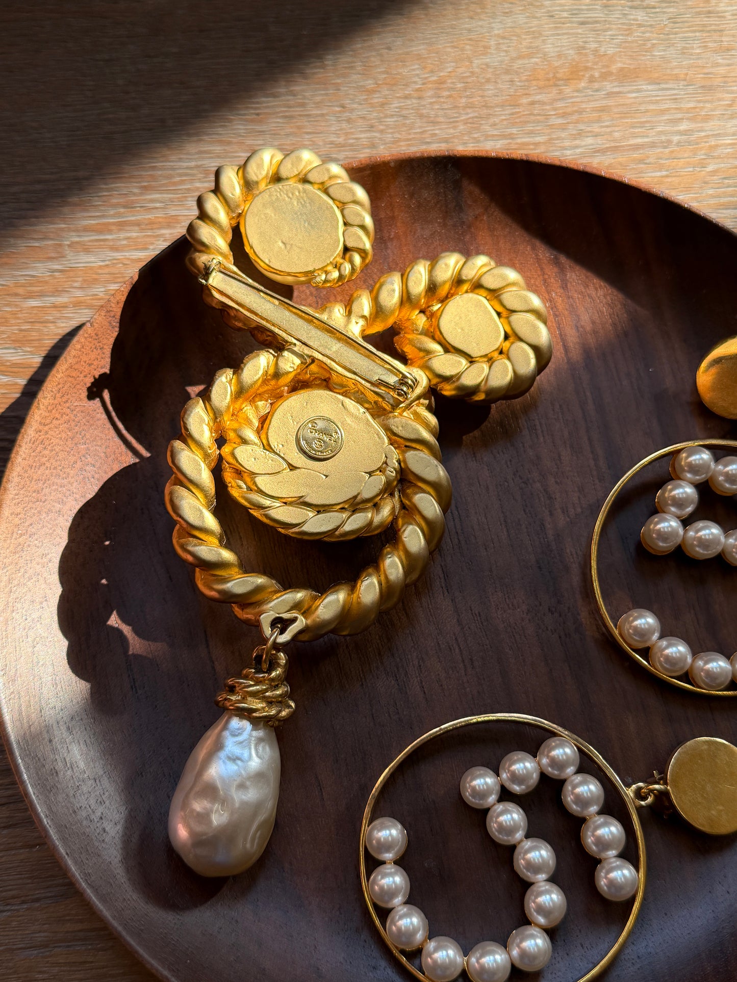 Chanel 90th Anniversary Show Pearl Oversized Brooch
