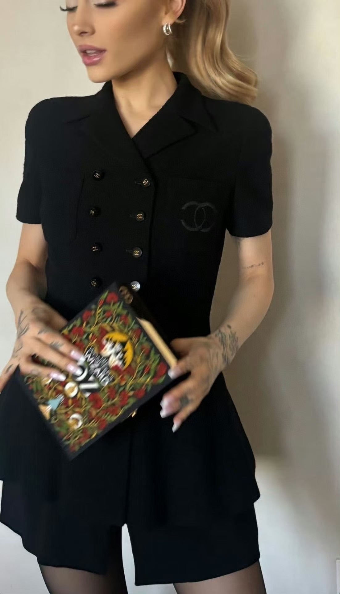 Chanel 1995 black embroidered fitted waist wool coat Size:34