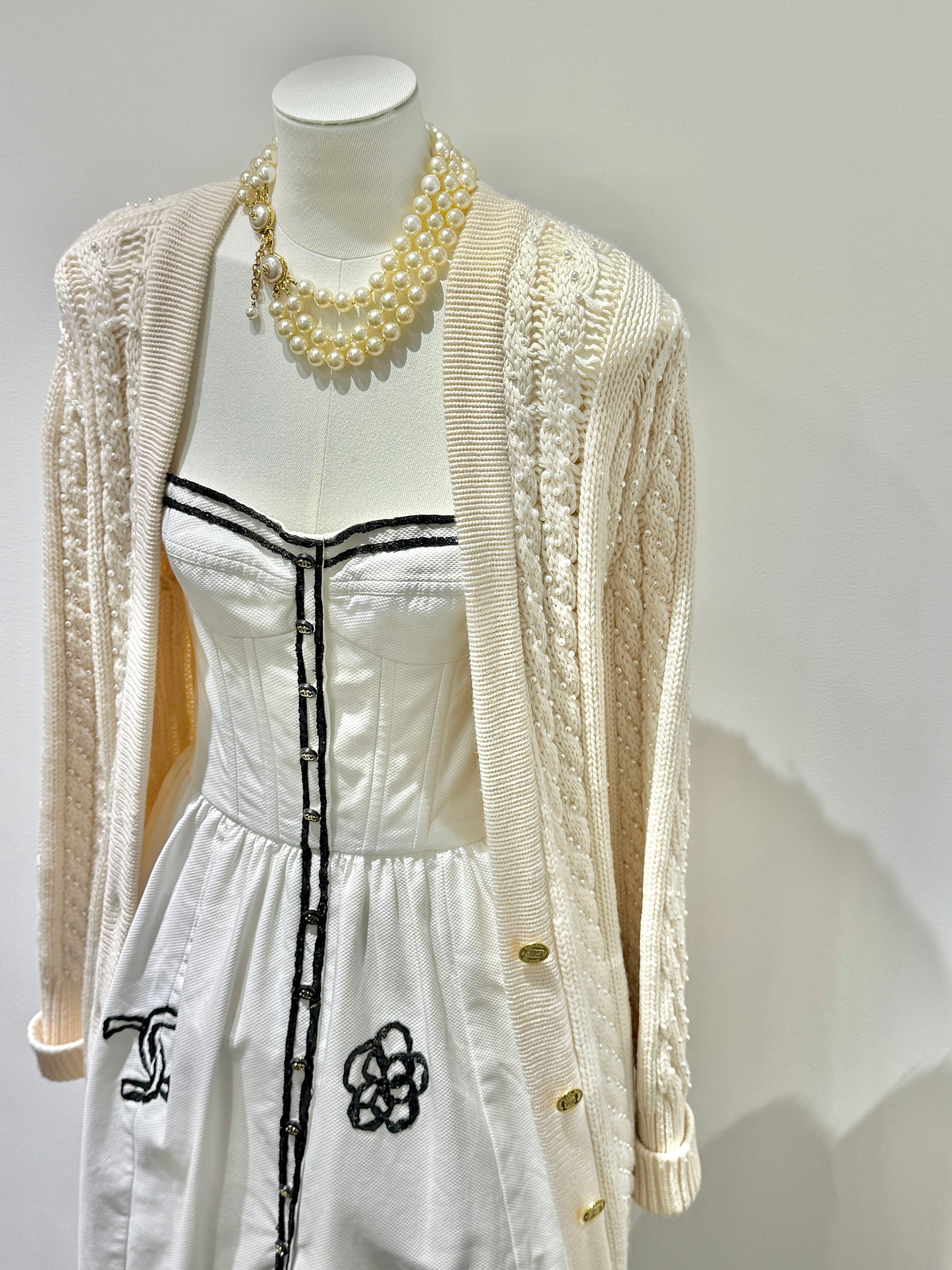 Chanel white navy style short sleeved shirt Size:38