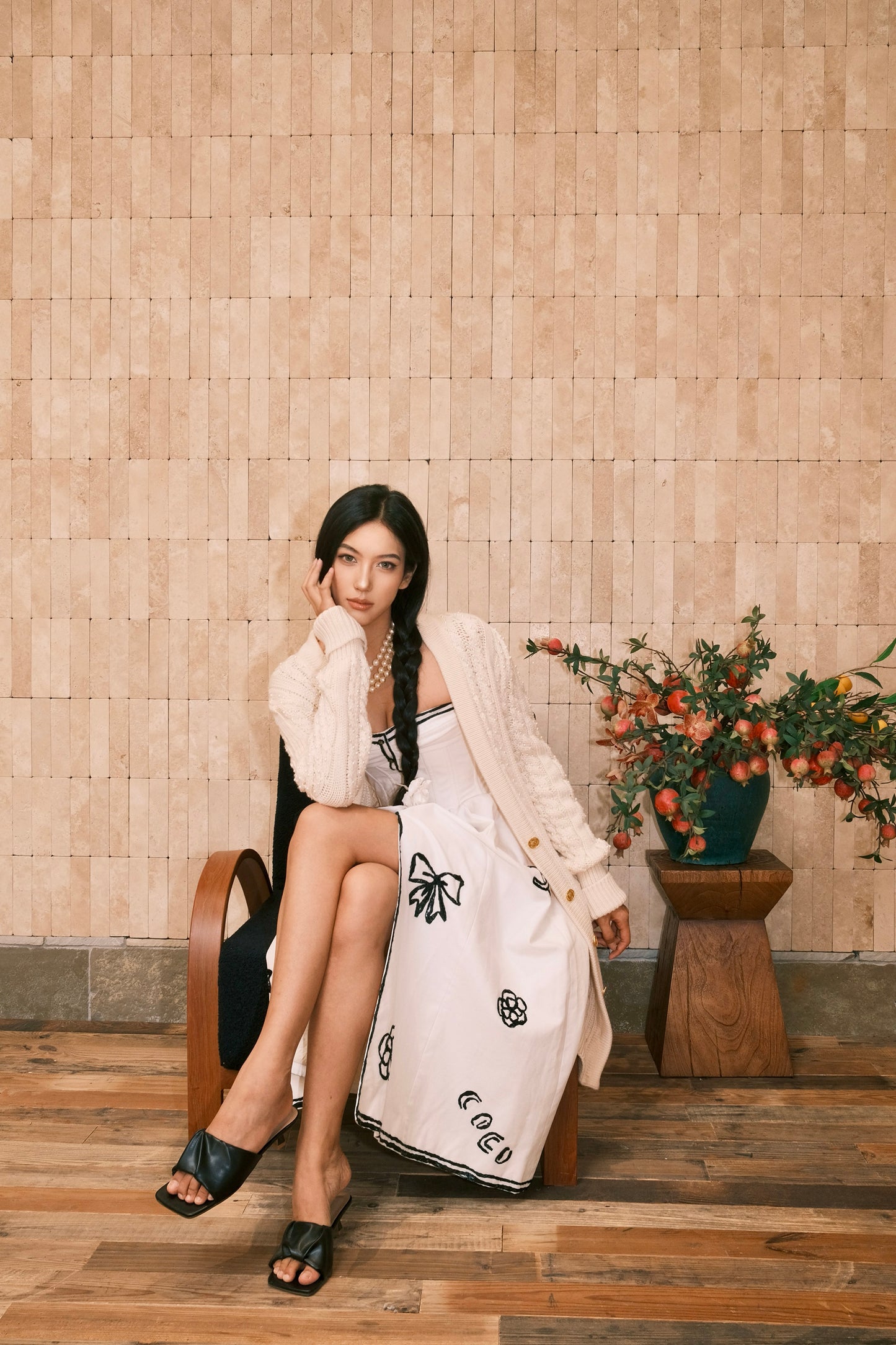 Chanel Rare Show Pearl Long Hair Coat Size:38
