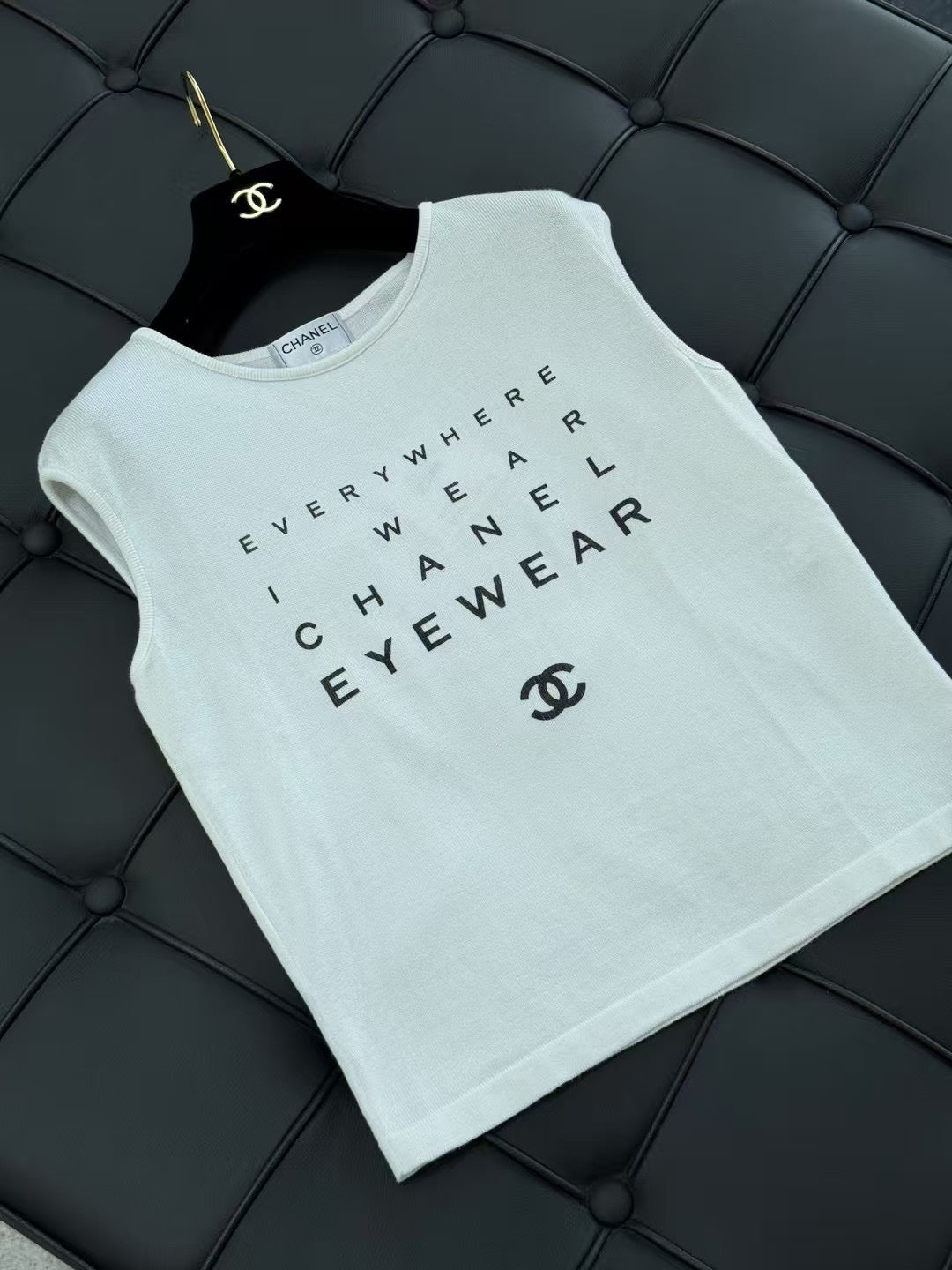 Chanel white knitted vest Size:38