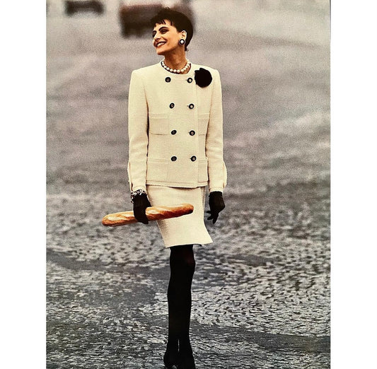 Chanel 80s fashion show off off off off white jacket Size: 36