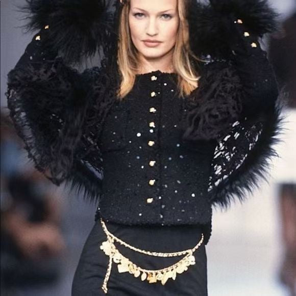 Chanel multi-element waist chain in black gold belt