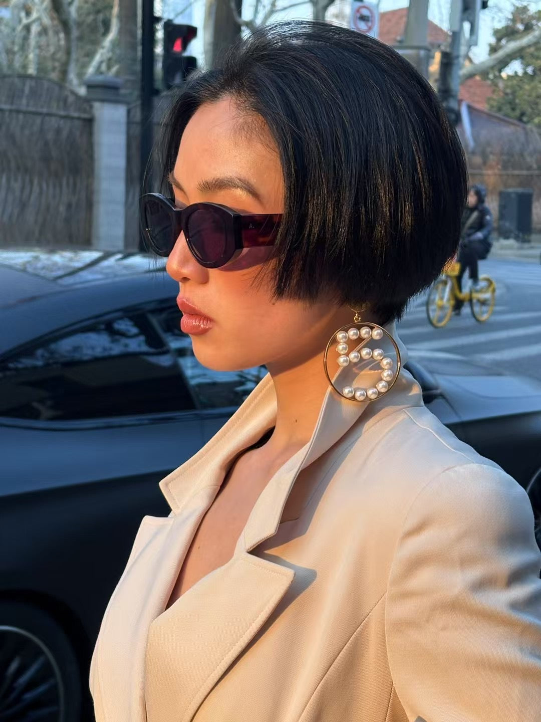 Chanel exaggerated pearl No.5 earrings from the 1980s