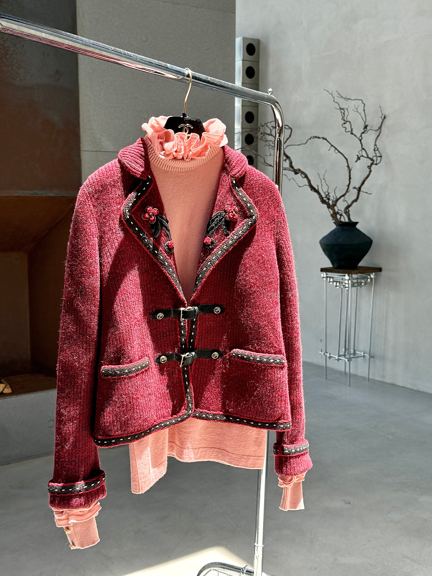 Chanle 2015 Salzburg Red Sweater Size:40