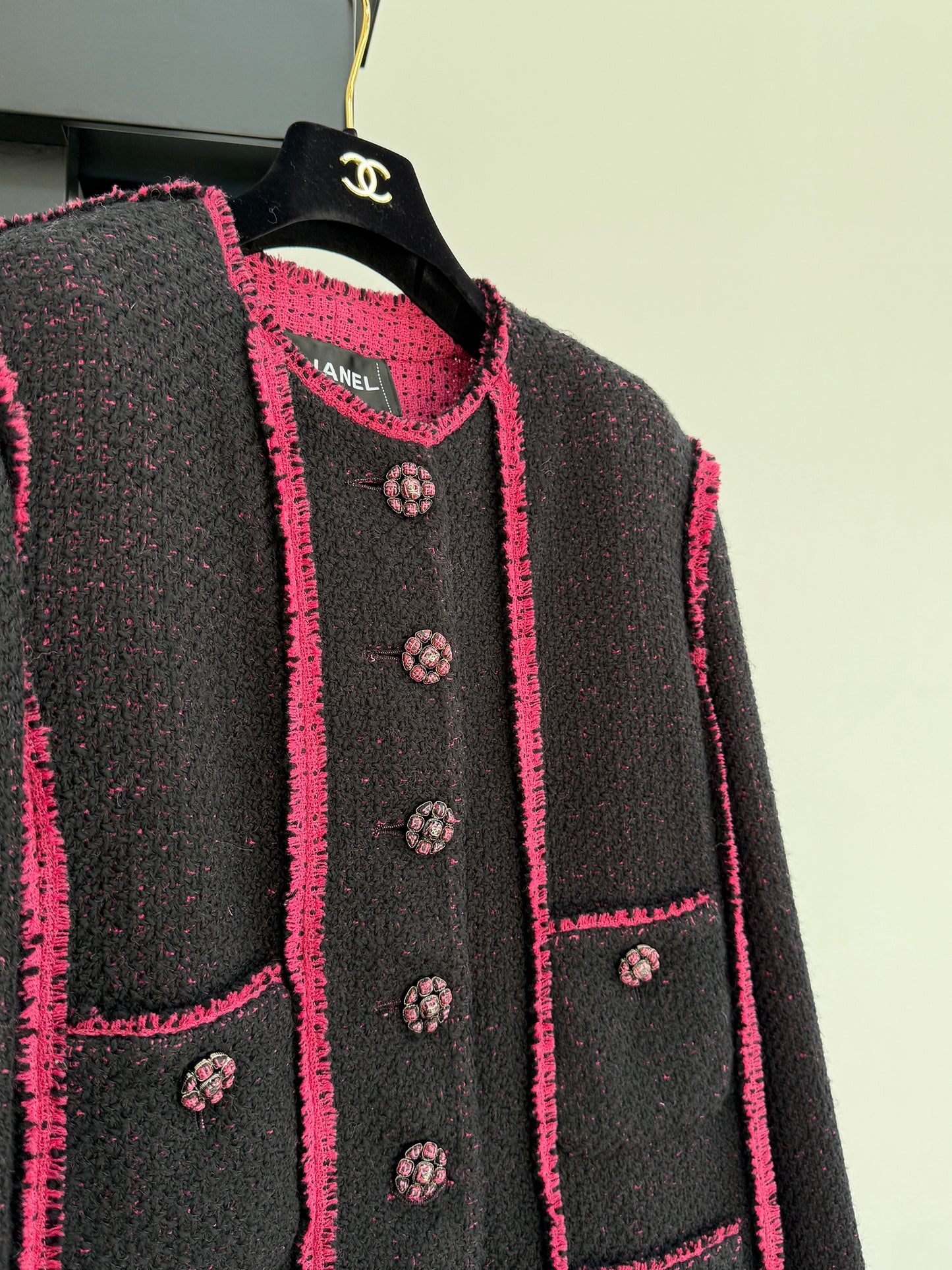 Chanel black pink new jacket Size:50