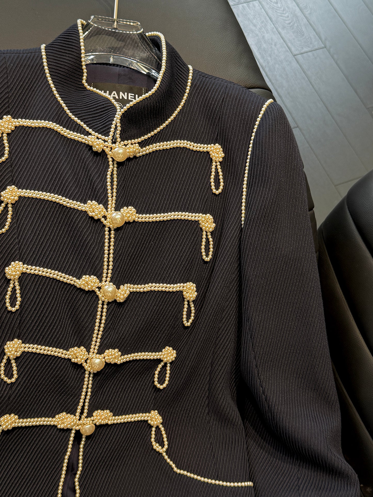 Chanel pearl embroidered jacket Size:36