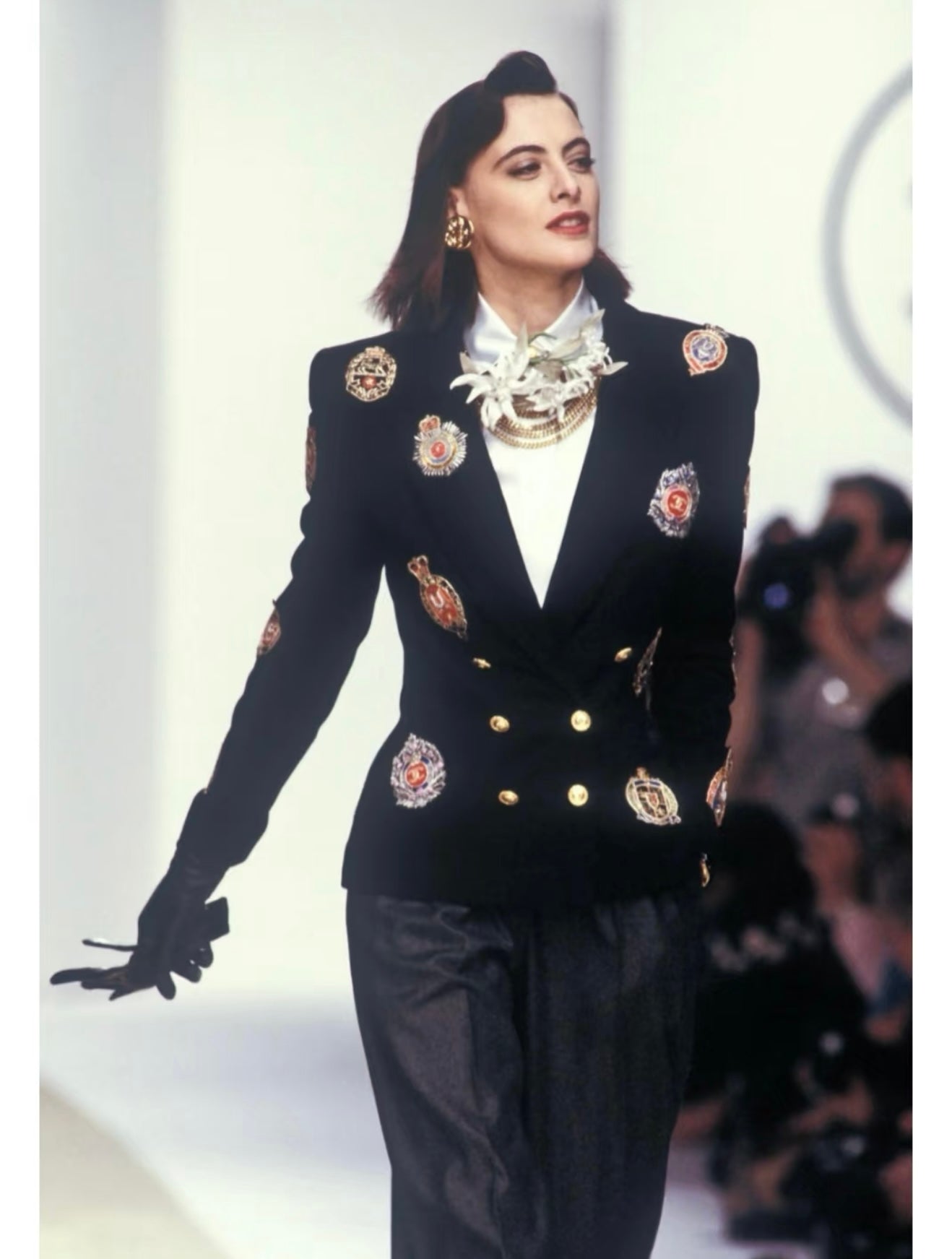 Chanel velvet flower brooch