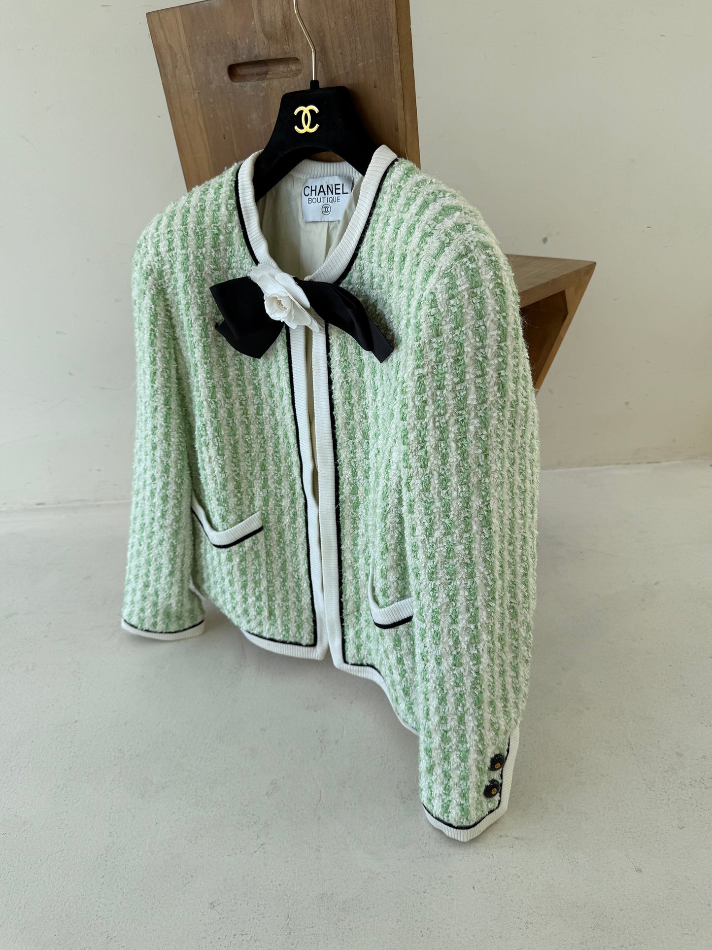 Chanel White and green checkered woven catwalk style item Size:42