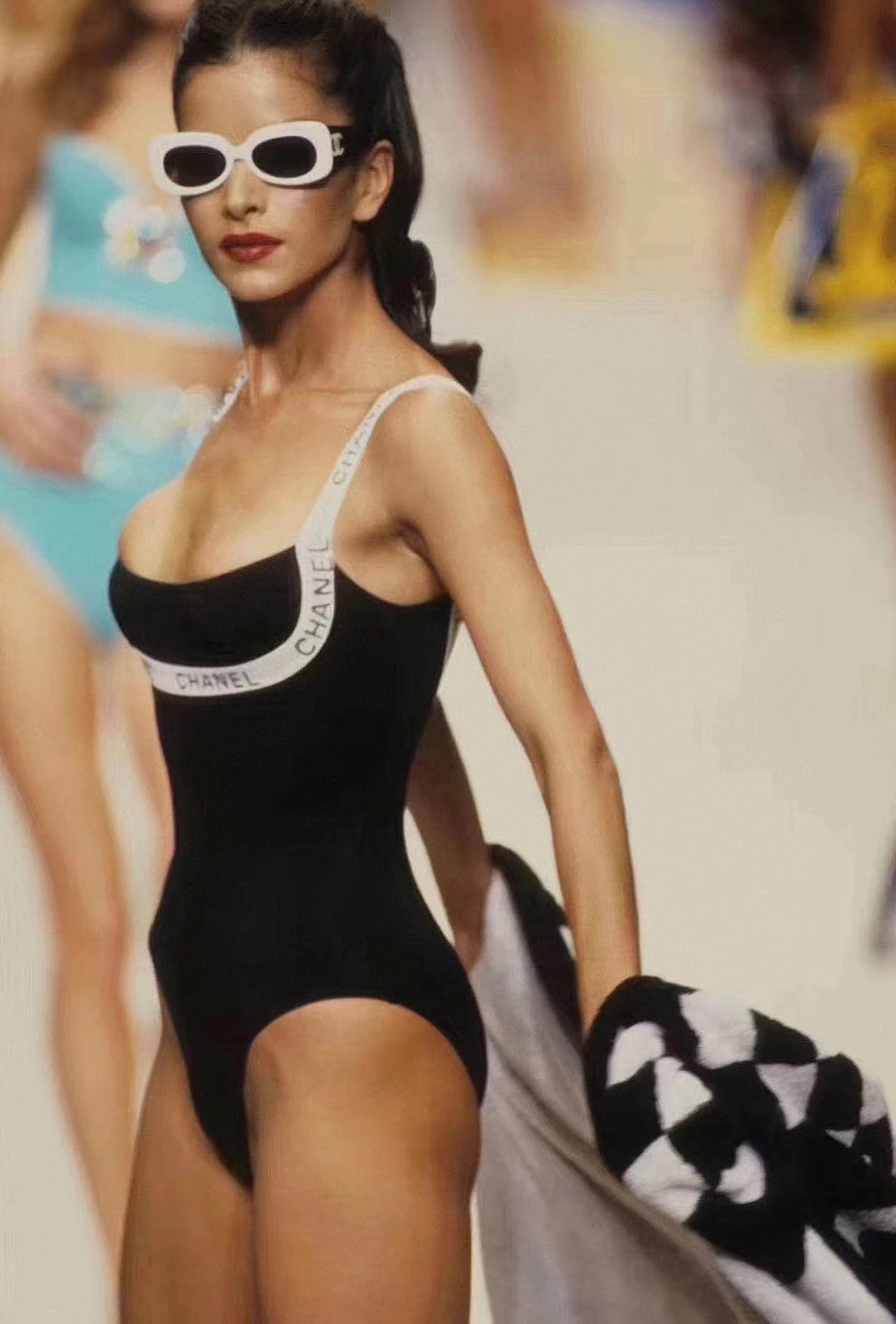 Chanel white swimsuit Size:38