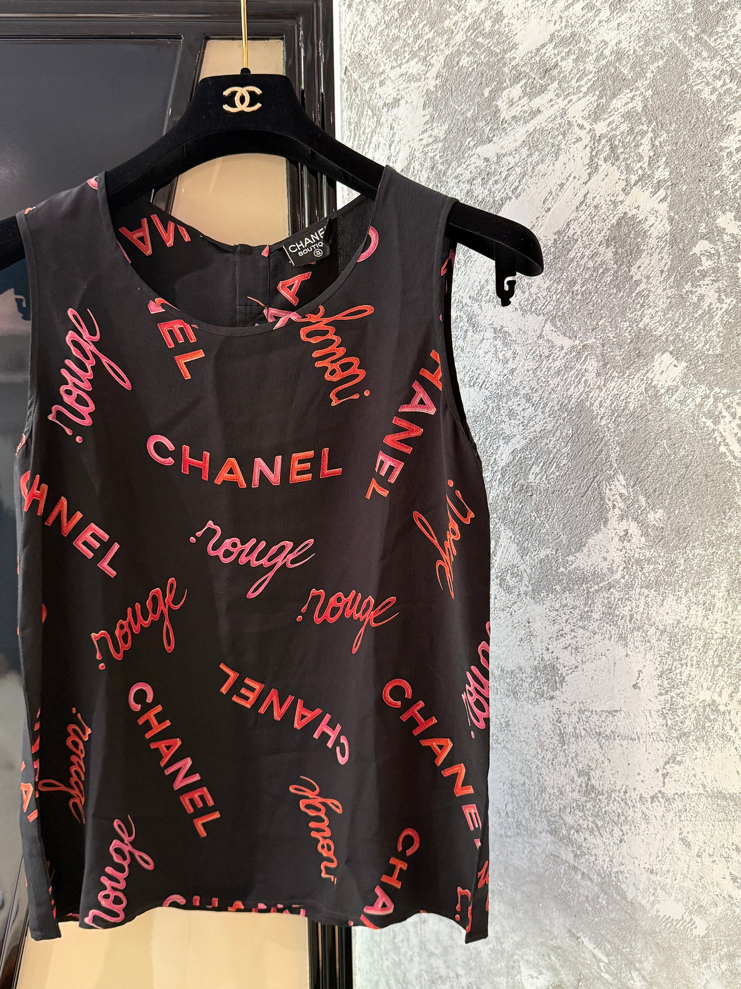 Chanel Silk graffiti vest top Size:40