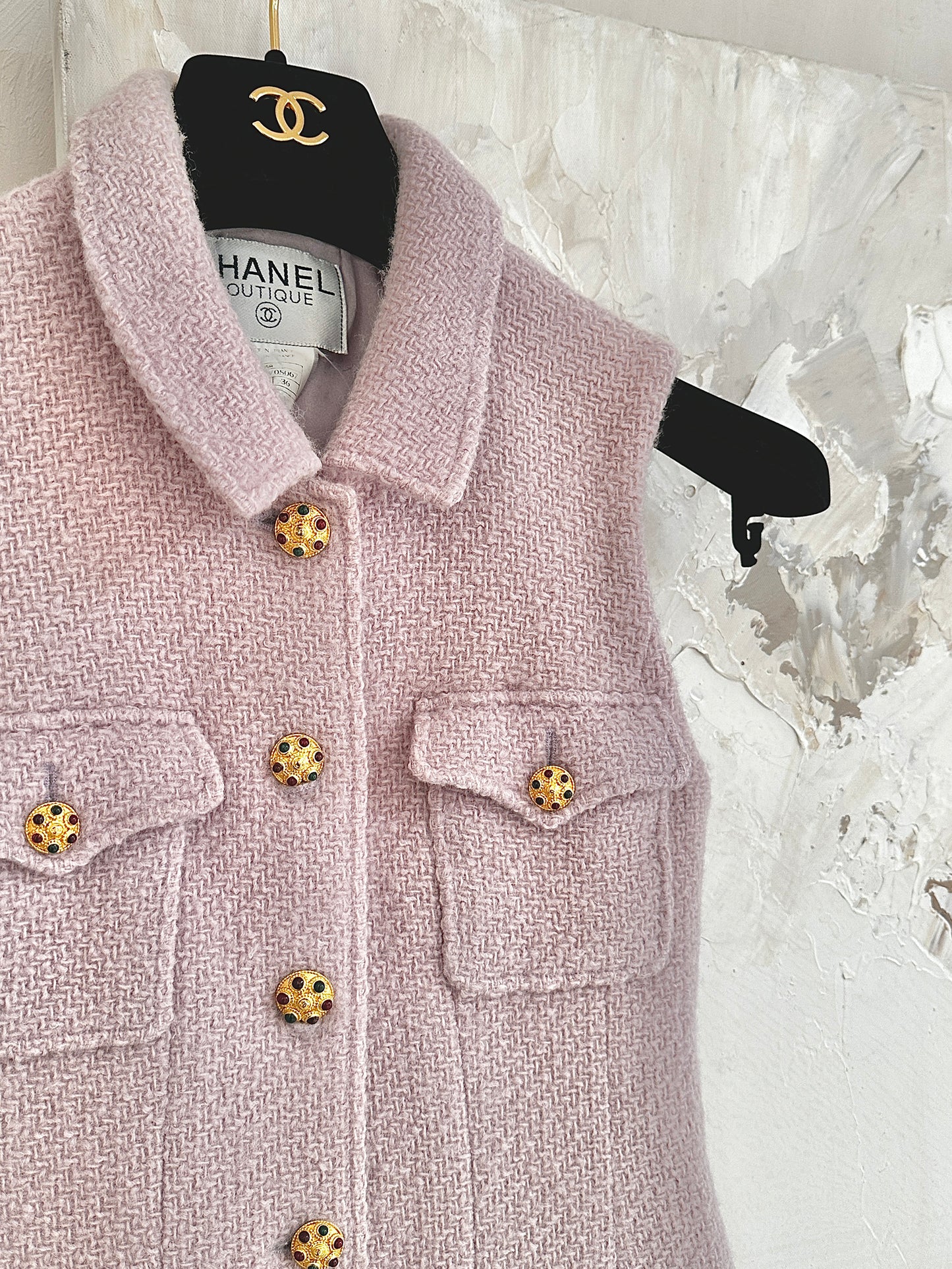 Chanel 1996 Glass Button Pink Vest size:36
