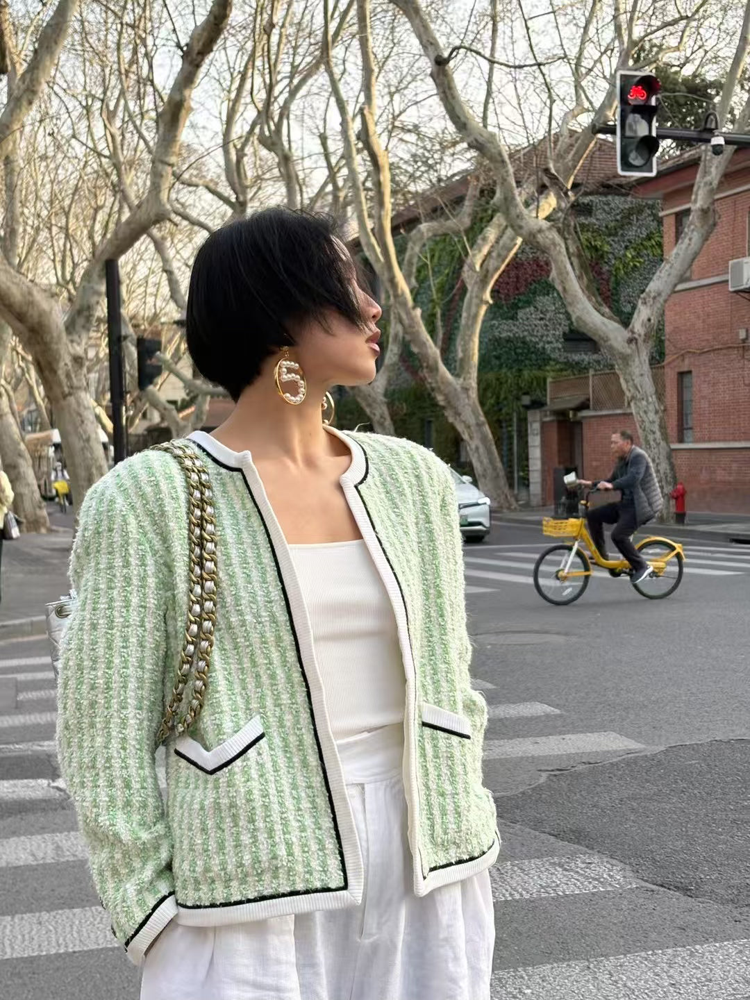 Chanel White and green checkered woven catwalk style item Size:42