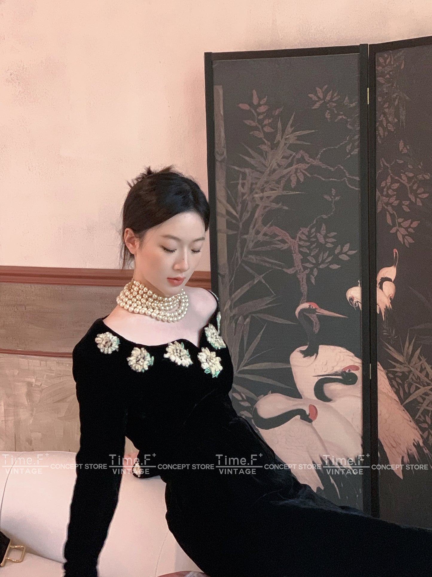 Chanel 1990 Velvet and Edelweiss Dress Size:40
