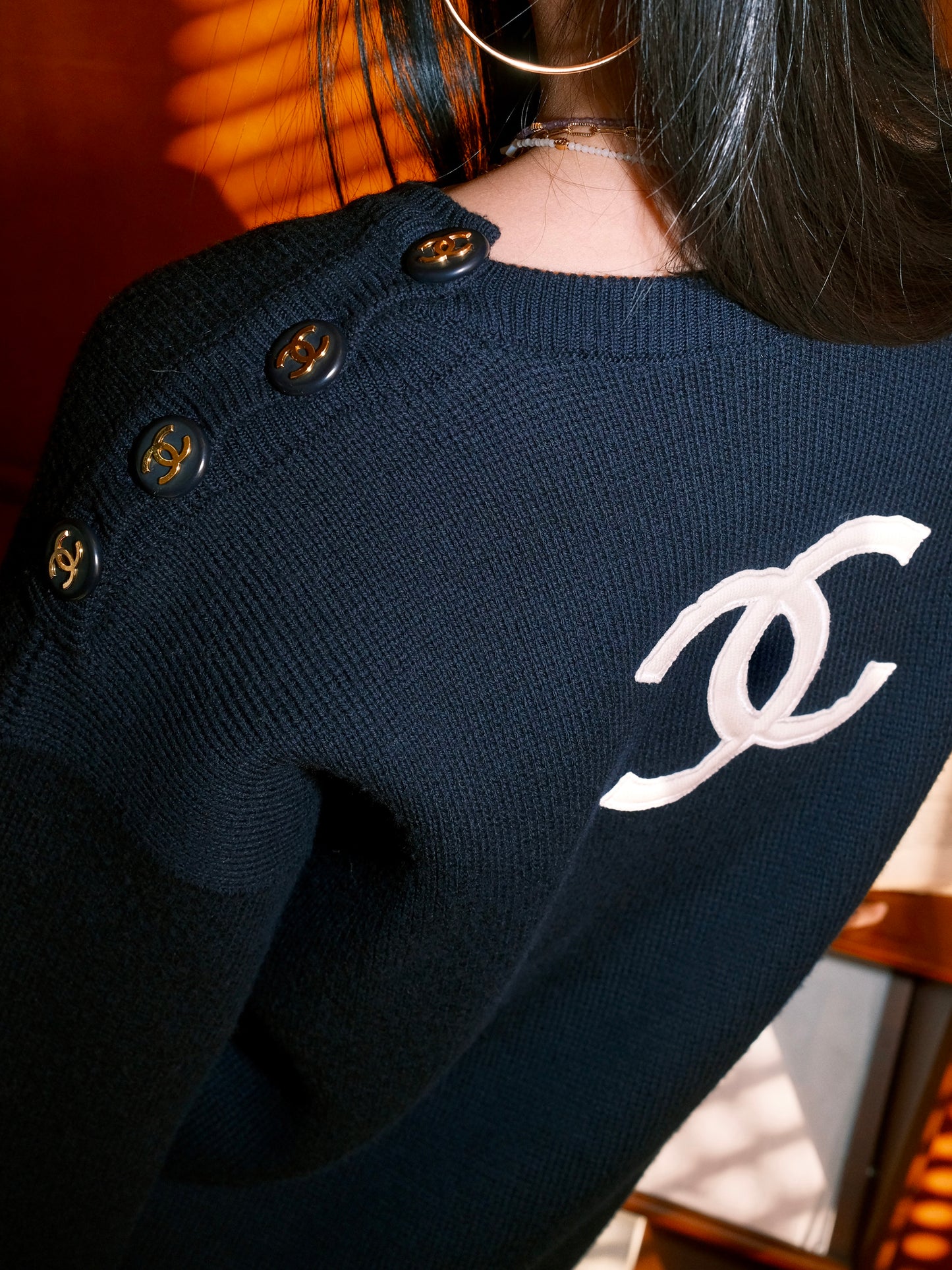 Chanel 90s Big Logo Sweater size: oversize
